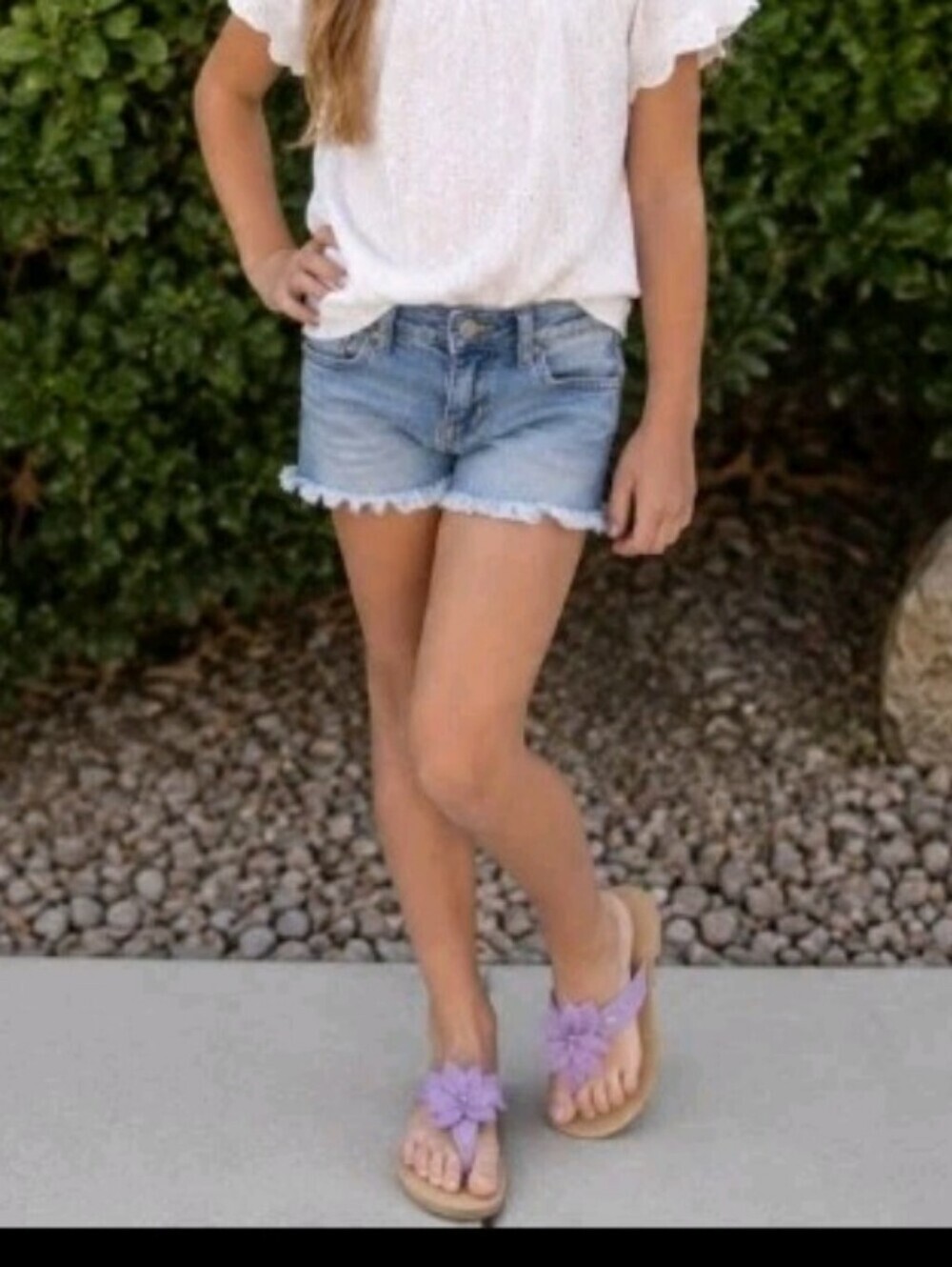 Garnet Hill Big Girls Lavender Leather Floral Thong Sandal Summer Flip Flop 2